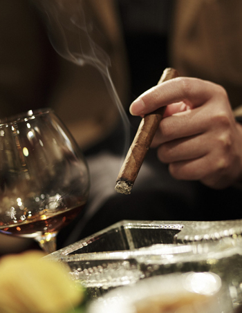 烟酒青年少幸福，果蔬生活更快乐