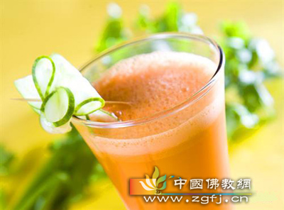 鲜姜萝卜汁.jpg